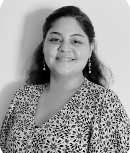 NELLY
ASSISTANT RH
Chez Adjust RH, Nelly travaille comme assistante RH et communication. Elle apprécie contribuer au bon fonctionnement de l’équipe et participer à des projets variés, dans une ambiance conviviale.