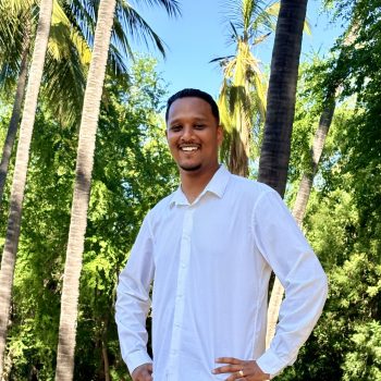 ANTOINECONSULTANT RECRUTEMENT JUNIORChez Adjust RH, Antoine jongle entre différentes missions avec méthode et enthousiasme. Il apprécie les environnements dynamiques où il peut combiner réflexion, action et sens du détail.